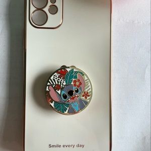 I phone 11 case with pop socket